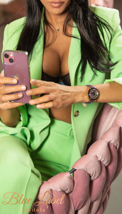 High-class Escort dating model Barbara
