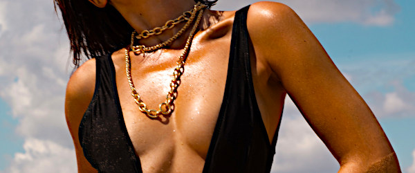 Blue Label High Class Escort Model Linda Blue Label High Class Escort Model Linda