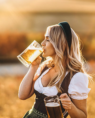 OKTOBERFEST ESCORT MÜNCHEN 2023 Blue Label Models