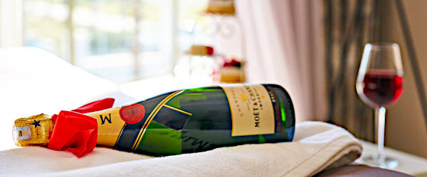 Moet Moet