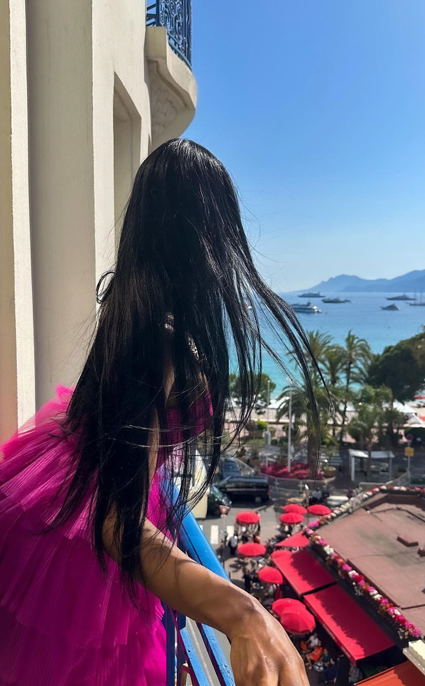 BL Escort Models 2024.03.14 Blog Header VIP Escort Saint-Tropez – Instagram Escort Models von Blue Label Escort Models Blue Label Models